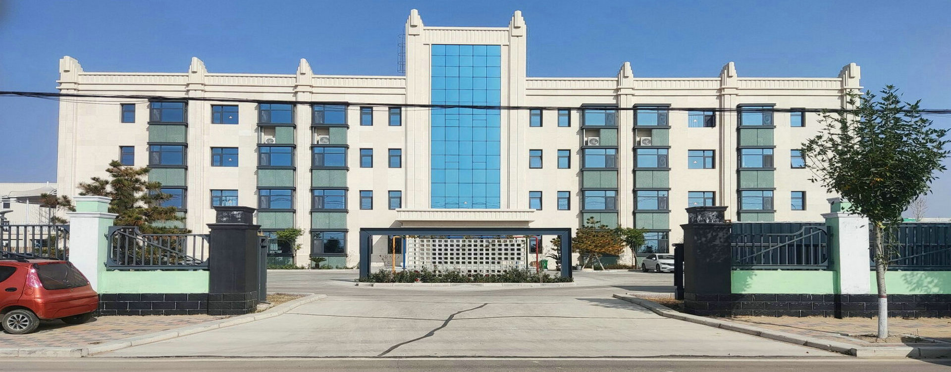 New Peptide high quantity peptides facility